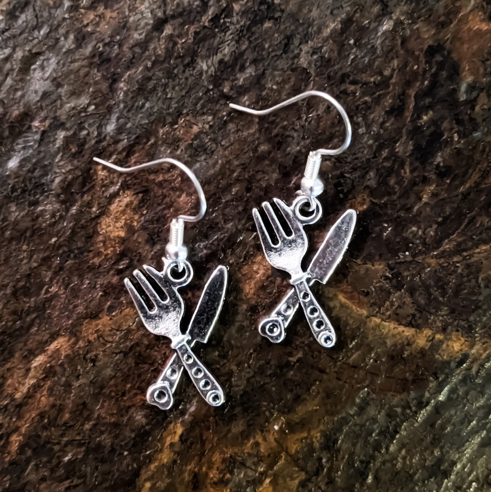 925 Sterling Silver Hypoallergenic Earrings Silver - Picture 2 of 7